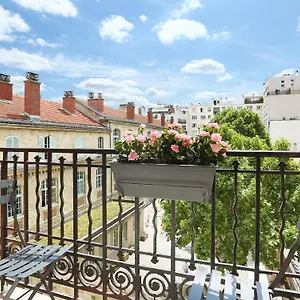 Yays Zola By Numa Aparthotel Paris