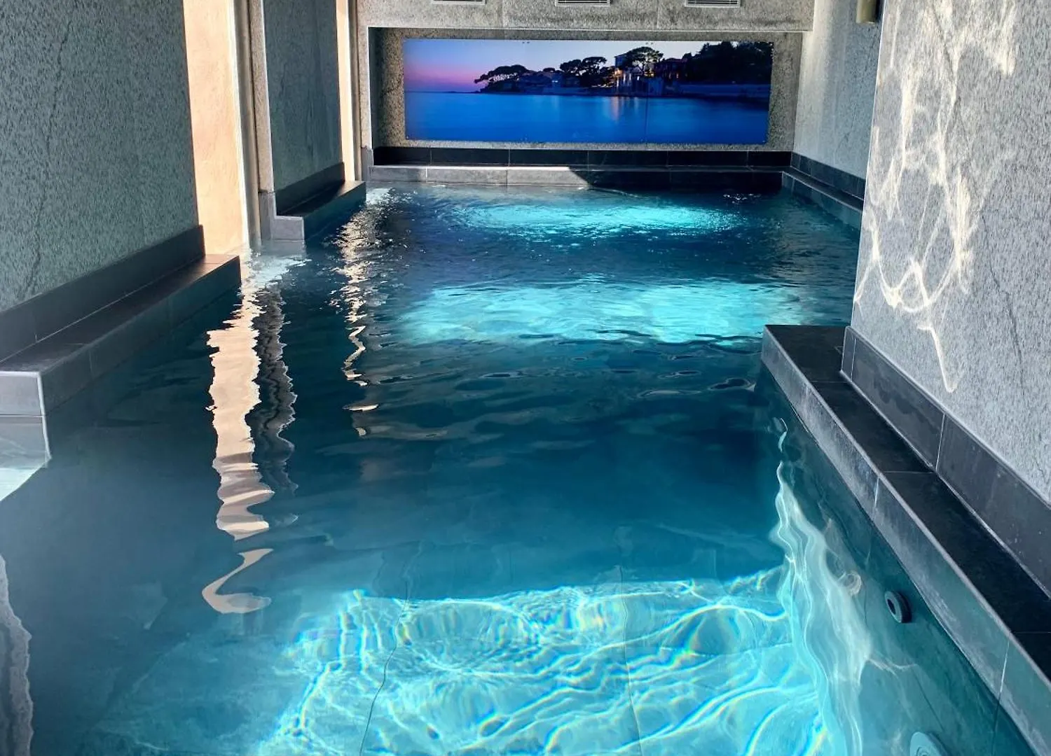 Splendid Hotel & Spa Bandol 4*,